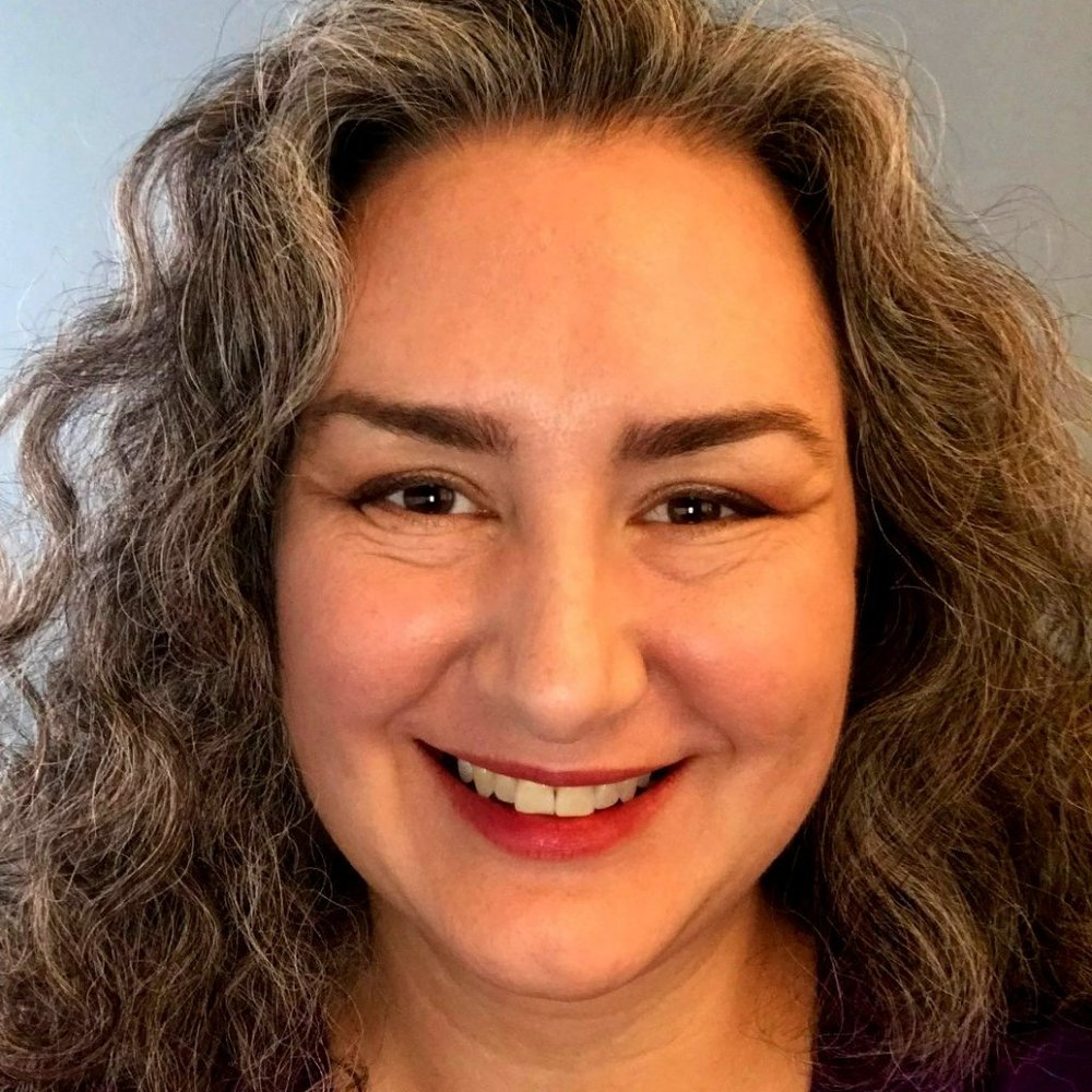 Meet your Posher, Crystal 🖤